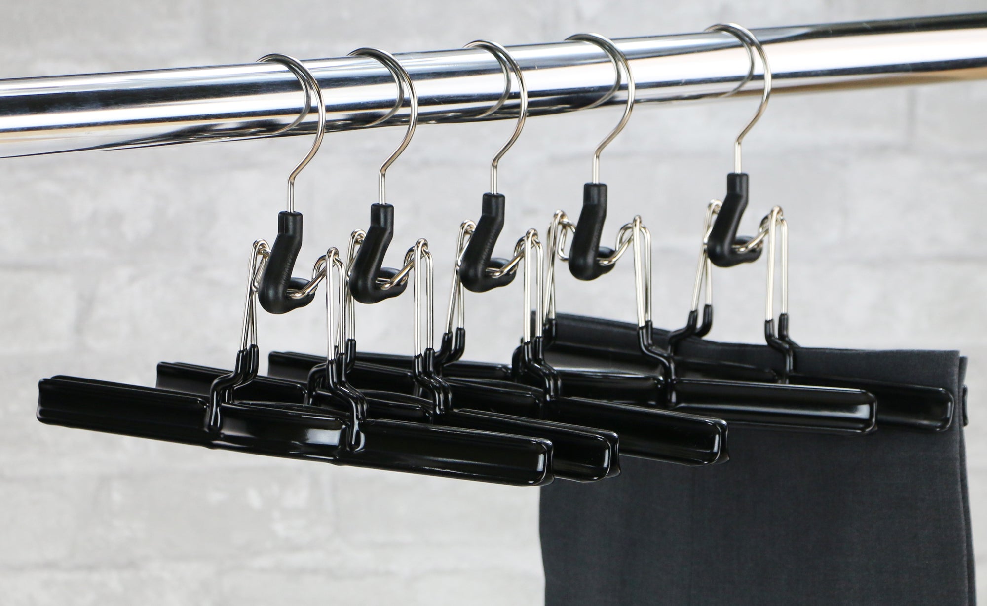 Clamp Trouser Hanger for Men : Luxury Wooden Hangers